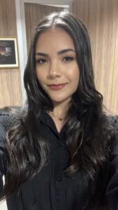 Victória Evelyn Almeida de Queiroz