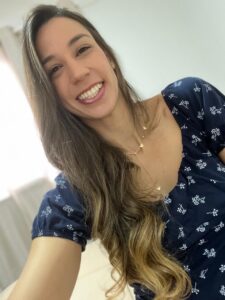Claudinéia de Souza Prado